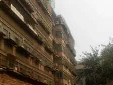 经七路360国贸 两房 可以贷款 中间楼层 业主诚心出售