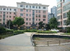 日月花园 1室1厅 西