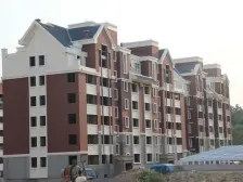 一楼带院,上下两层,买一层带一层,南侧负一层全地上