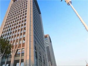 金色河畔3室1厅南北