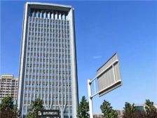 金色河畔大别墅,带两个车位,老本毛坯房,带院带露台