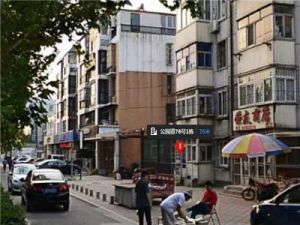 房主诚心出售,产权清晰看房方便,小区配套