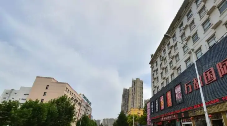 万都国际实景图