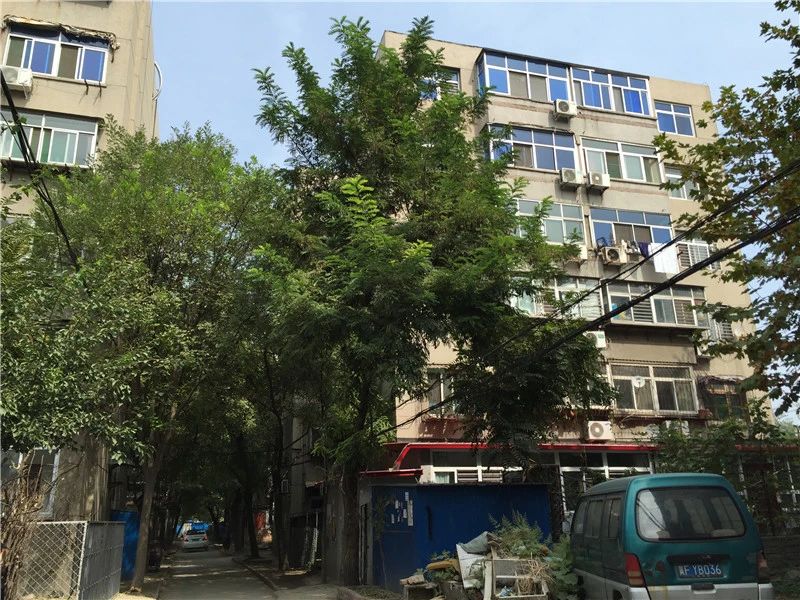 小区相关图