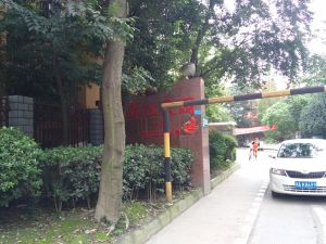 清江家园一期 3室2厅 东南