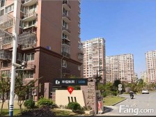 幸福三室好户型带地面朝南大车库