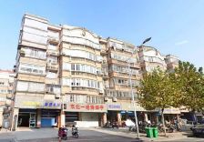 景怡花苑 户型方正 三室带阳台 满五年 有朝南车库