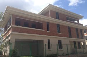 中策世纪博园 精装复式 房东诚心出售