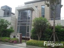 梦湖带大露台洋房一手毛坯几年才出一套