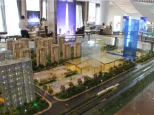 瞰湖广场绿地交通便利采光好诚心出