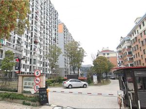 房子户型方正,南北通。采光全天
