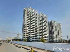 小区首排,采光无遮挡,业主诚心出售。