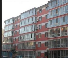 大召一楼带大院,地暖落地窗,有房本,能按揭拎包住