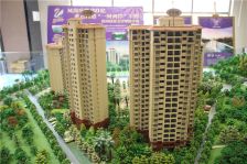 碧湖湾精装3房诚意出售 沃尔玛旁公园里环境好