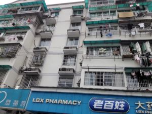 贤良巷樱花公园采光好闹中取静