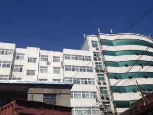 银辉小区 3室2厅 南