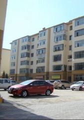 乌兰小区,非顶楼,小三居居住舒适,蒙幼,先锋,敬业