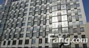 此房满五唯一,业主诚心出售,院内免费停车 随时看房