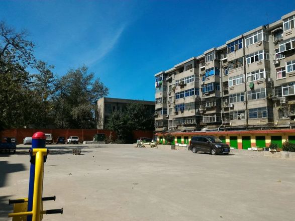 132制药厂家属院实景图