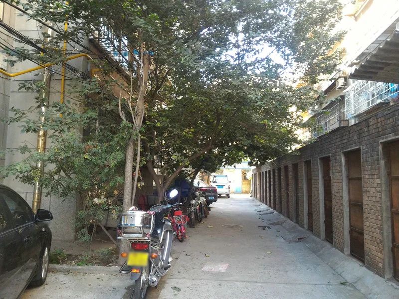 小区相关图