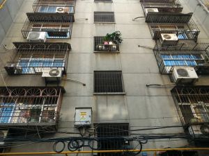 上海市场 大张旁边 地铁口 八号菜市场