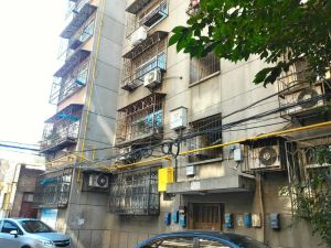 牡丹路1号院3室2厅东西