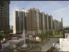 富恒花园一带二带院复式户型好出入方便,环境优美