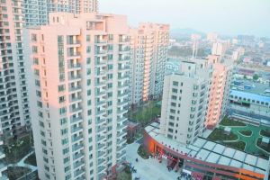 中山锦庭,精装修,两室,看房方便,地段佳