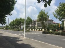 江畔人家丽江苑3室1厅东西
