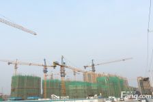 2号地铁 花语城 电梯集中供暖 3室精装 采光好 位置好