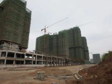 云星钱隆首府E地块 3室1厅 东南