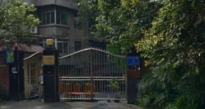 四川省农业机械研究院3室1厅东南