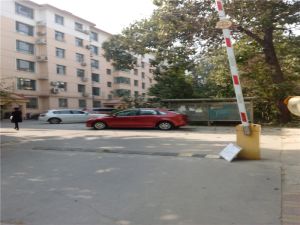 市一环单位楼,精装三室,随时看房,一梯一户,采光好