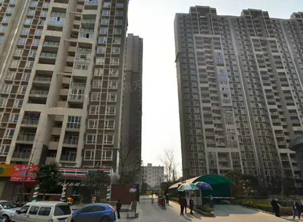 皇经楼二街69号院实景图