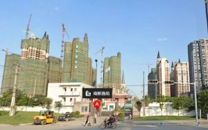 南新逸苑3室1厅南