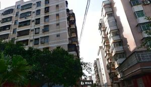 明珠苑三台大道两房近市场领包入住