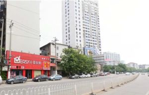 抚河中路 下楼抚河公园 三房出售