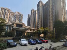 天悦府 3室2厅 西