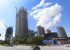 星光耀广场70年住宅好楼层另有入户花园15平米