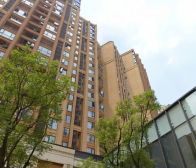 龙湖北城天街二期1室0厅东南