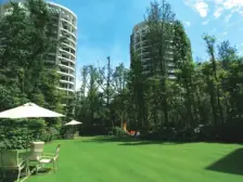 高层看海,居家厅带阳台,通透格局,带管家,可以入住