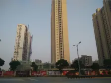 商铺,双湾花园二期,楼层商铺价格便宜,周边消费力度大,价格可