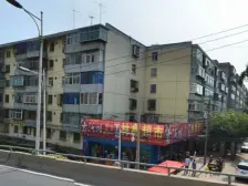 兰玻旧区 1室1厅 南 北