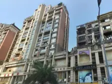 急售!渝中区江景大三房 带四阳台 端户 户型方正