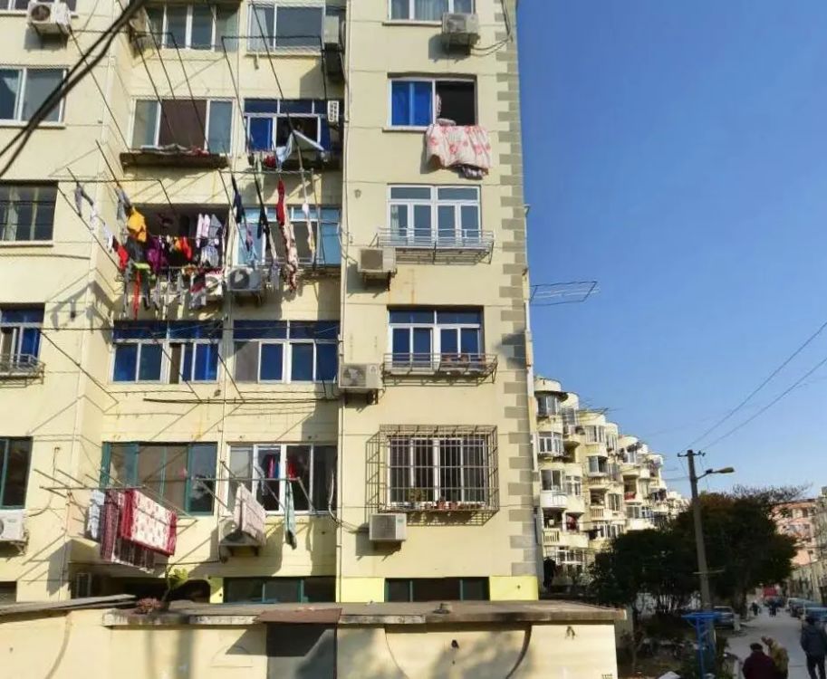 小区相关图