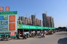 深受本地朋友喜欢,大国企,带泳池球场
