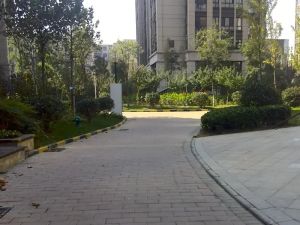 鑫苑现代城精装修两房看房方便诚心出售