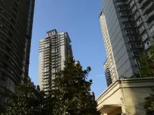 商圈小区 配套齐全 出行方便