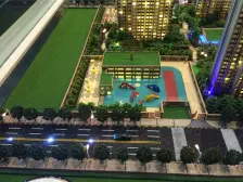 二环内,次新房,一楼带院带天井地下室,新装修