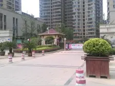 满五年,没有抵押贷款,出行方便,居住方便,产权清晰